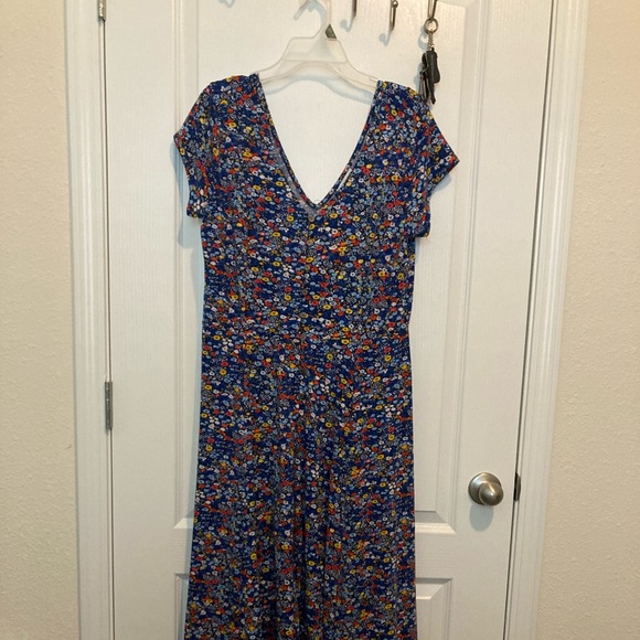 Thyme and Honey Dresses Thyme And Honey Floral Shirt Dress Poshmark